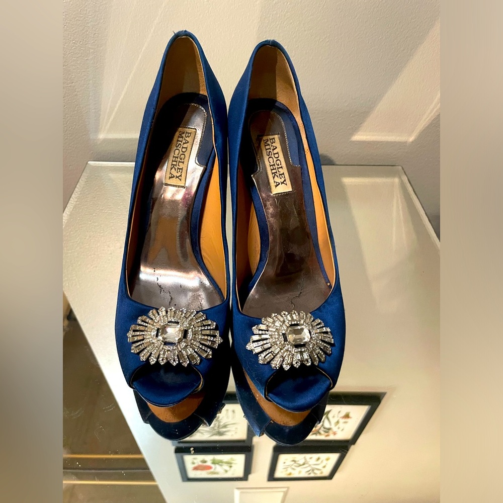 Badgley Mischka navy blue stiletto heels